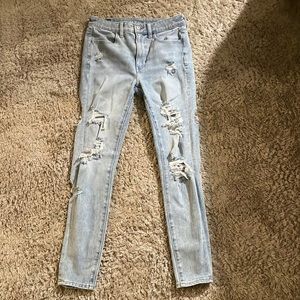 American Eagle high waisted jeans size 6